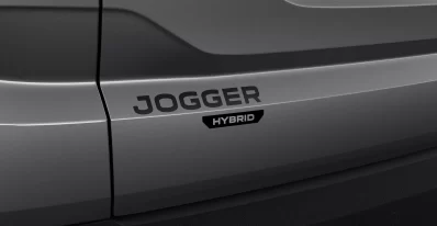Noua Dacia Jogger Hybrid 140